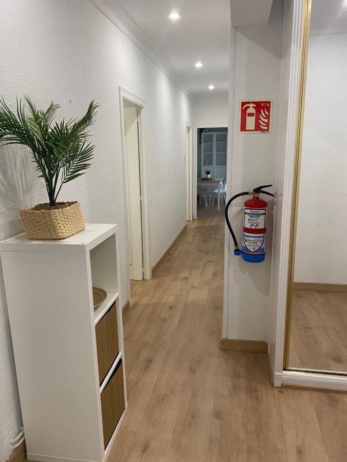 Pleno Centro, Cerca De Todo Con Wifi Gratis Y Ascensor Apartment Сантандер Екстериор снимка